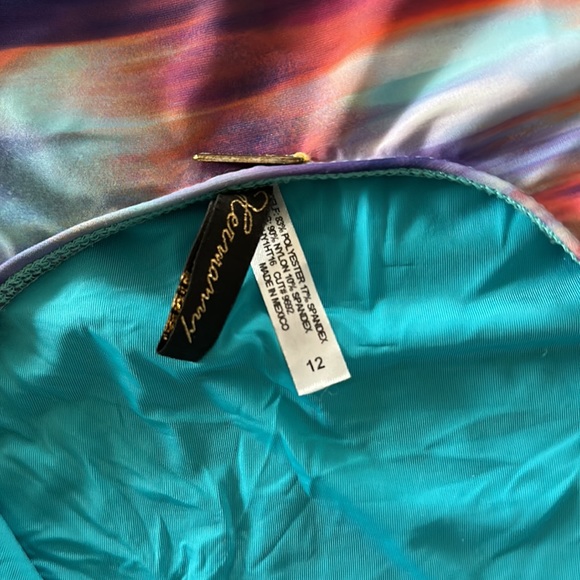 Hermanny by Vix Swimsuit One-Piece Bandeau - Picture 2 of 3